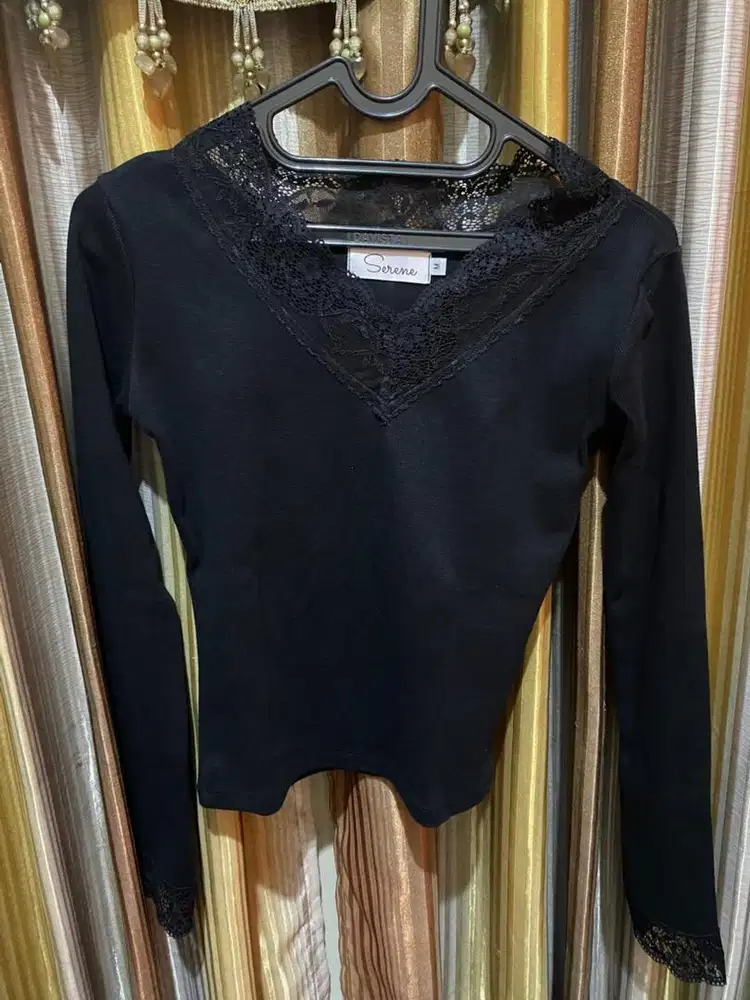 Longsleeve black