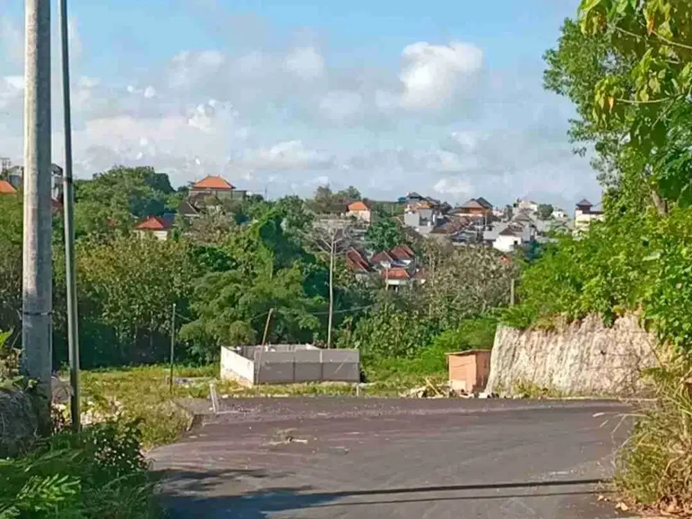 Tanah Zona Kuning dekat Jalan Dharmawangsa dan Pantai Pandawa Bali