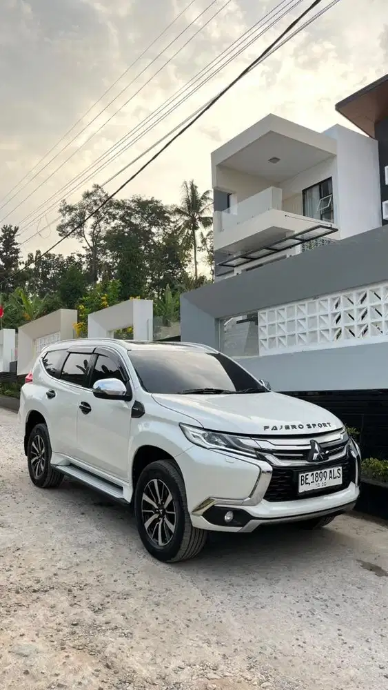 pajero sport dakar 4x2 at 2016