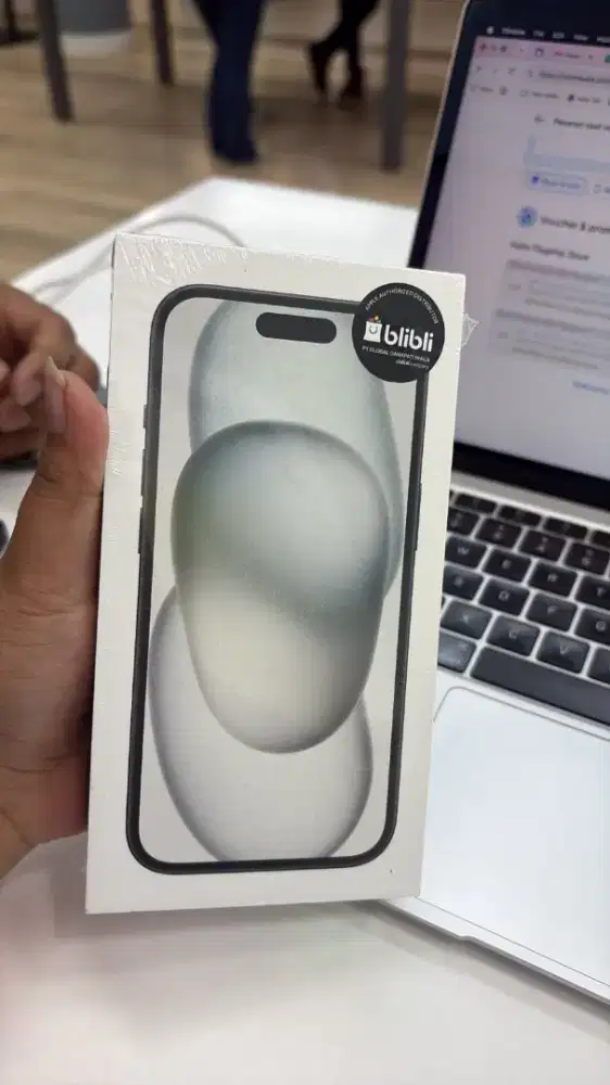 Iphone 15 256 segel resmi