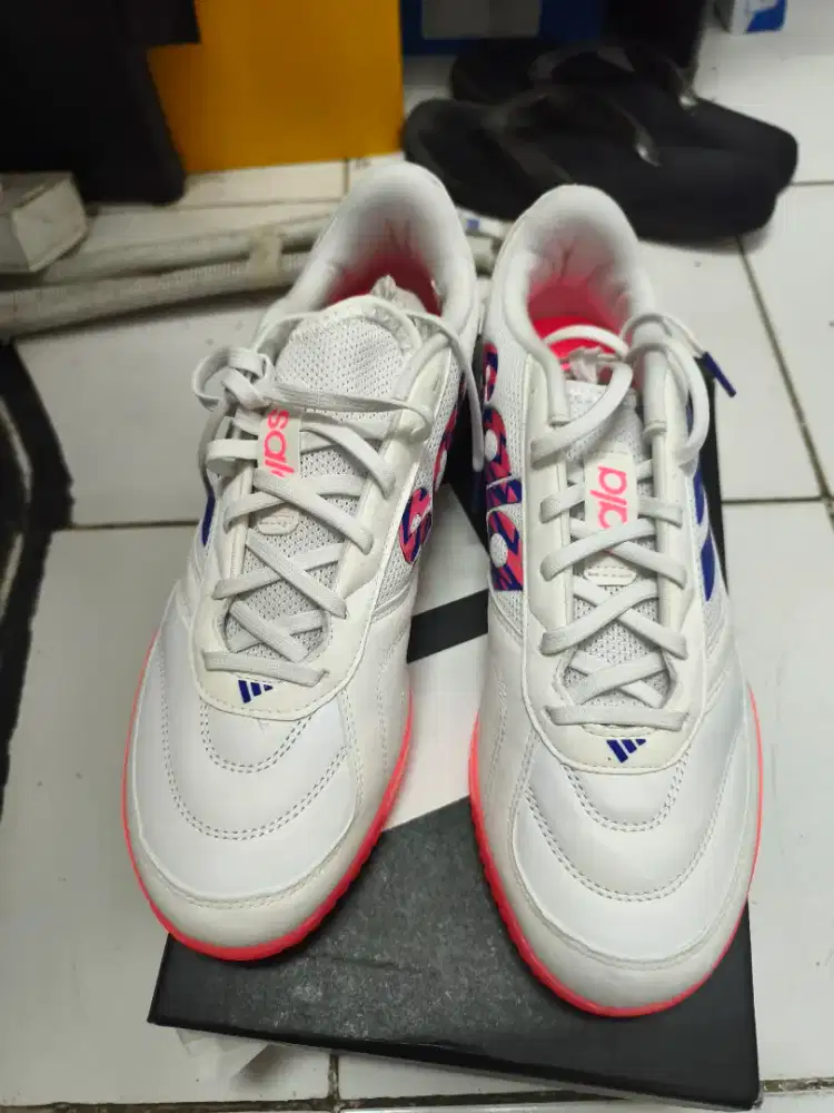 Sepatu futsal Adidas sala top competition size 44
