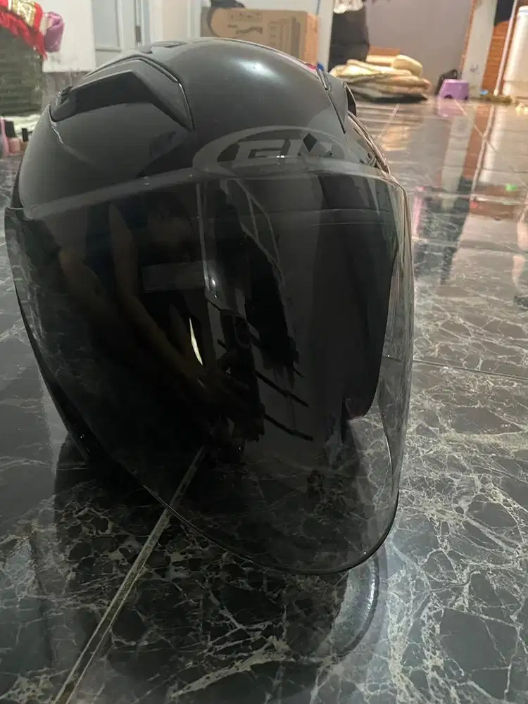Helm bekas tp msih bagus