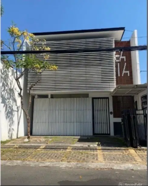 DISEWAKAN CEPAT RUMAH USAHA MANYAR JAYA! COCOK UNTUK SALON ATAU CAFE!