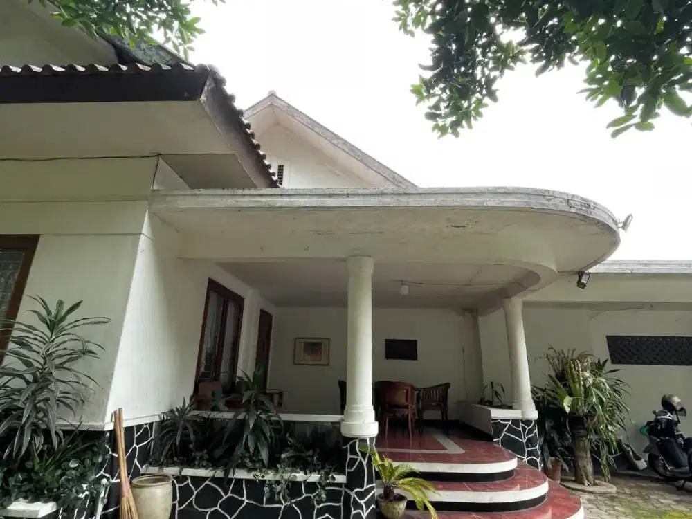 Dijual dan Disewakan Rumah + Kost Aktif di Sukajadi Bandung LT 1.041 m², Cocok Cafe/Resto