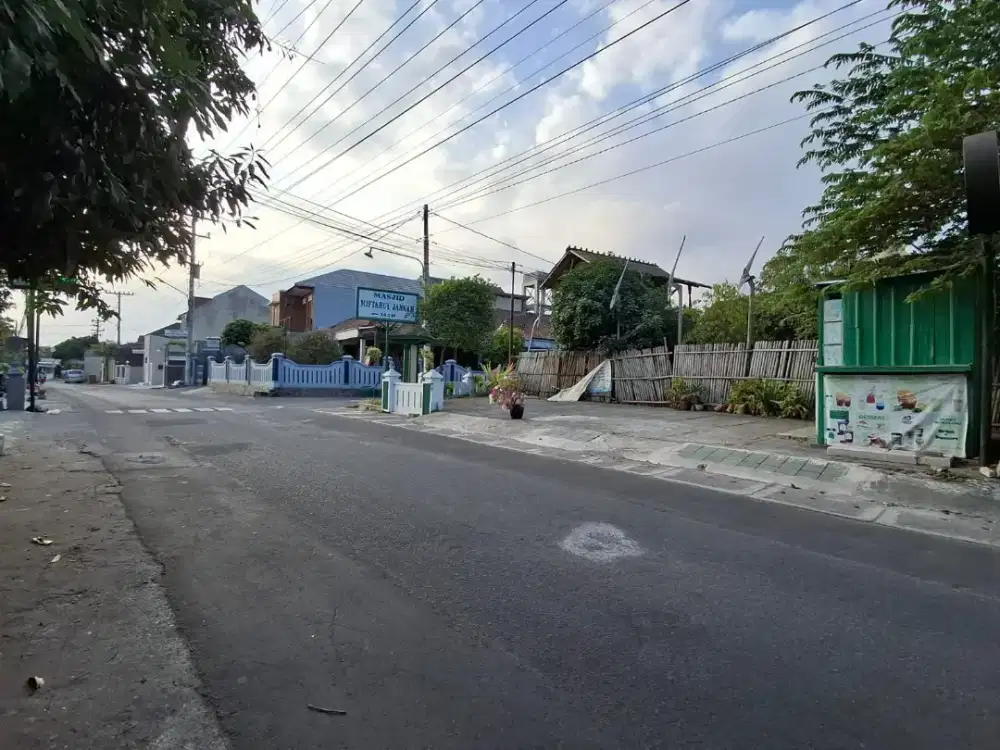 Tanah premium dekat ke UGM di belakang monumen Monjali palagan Sleman