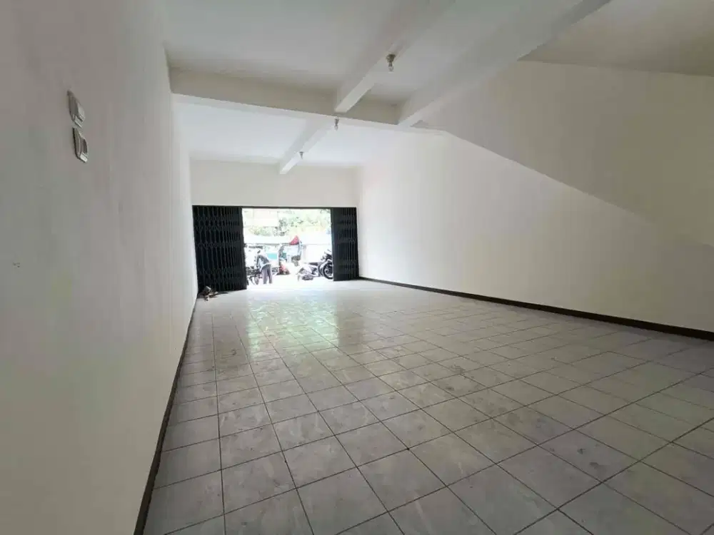 Jual Ruko 2 lantai dekat sekolah BPK- harga nego sampai jadi .