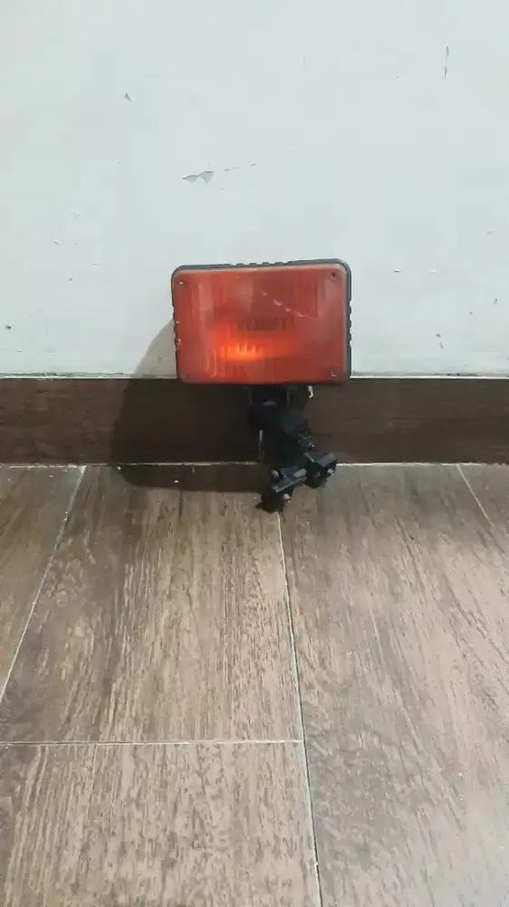 Lampu Rem Tambahan