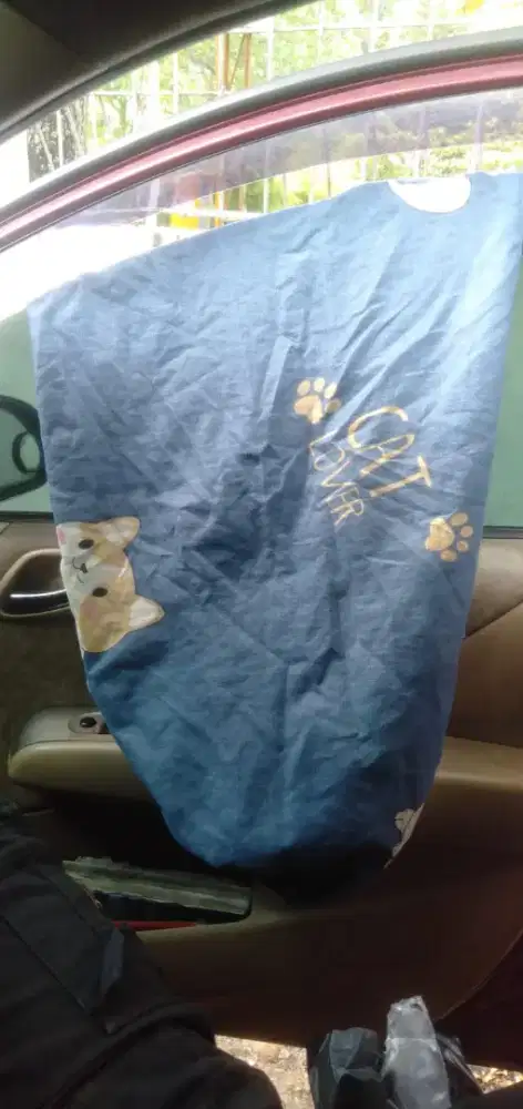 Ada 12 buah sarung bantal guling sarung bantal kepala
