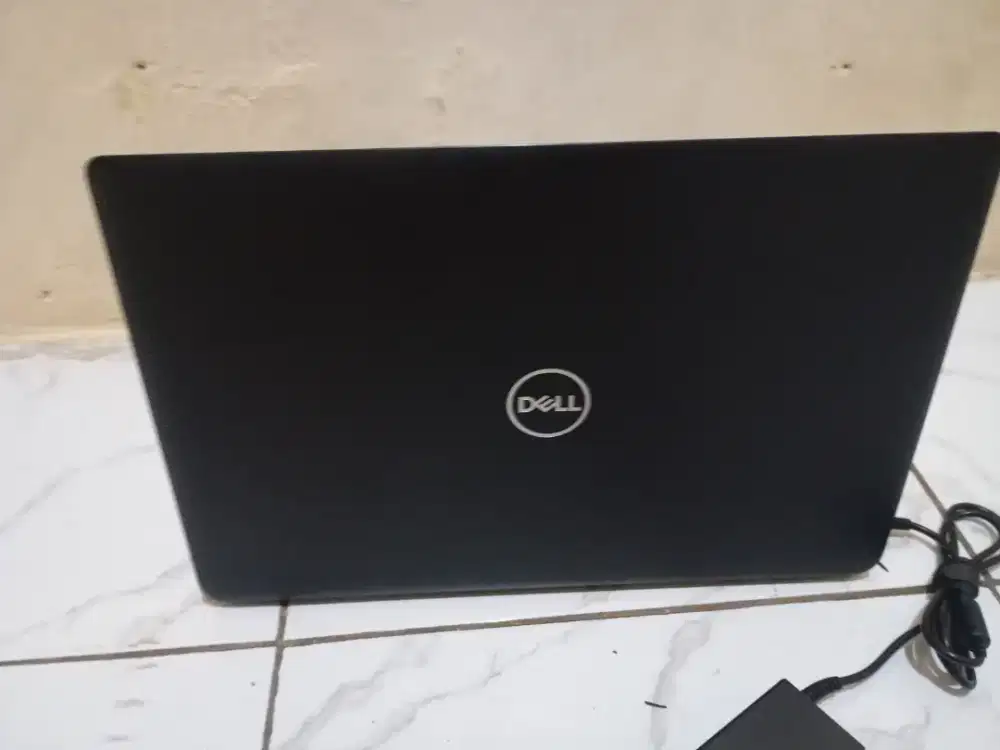 Laptop dell latitude 3500