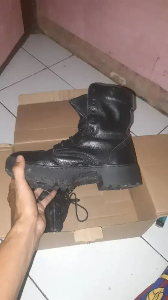 Jual sepatu booth