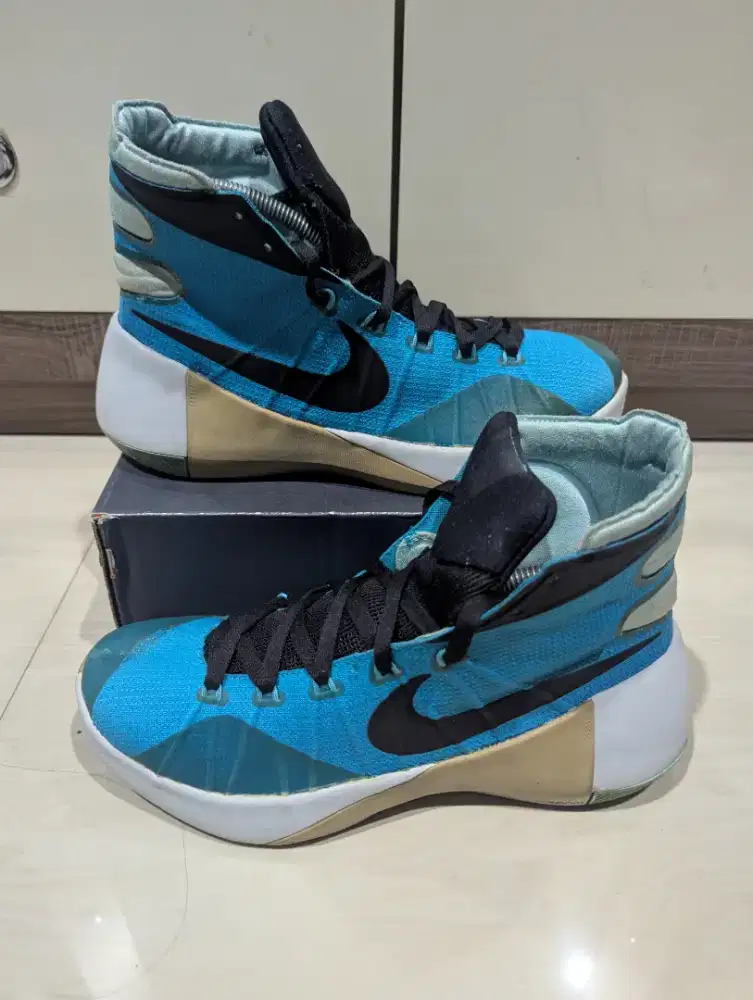 Sepatu Nike hyperdunk size 42