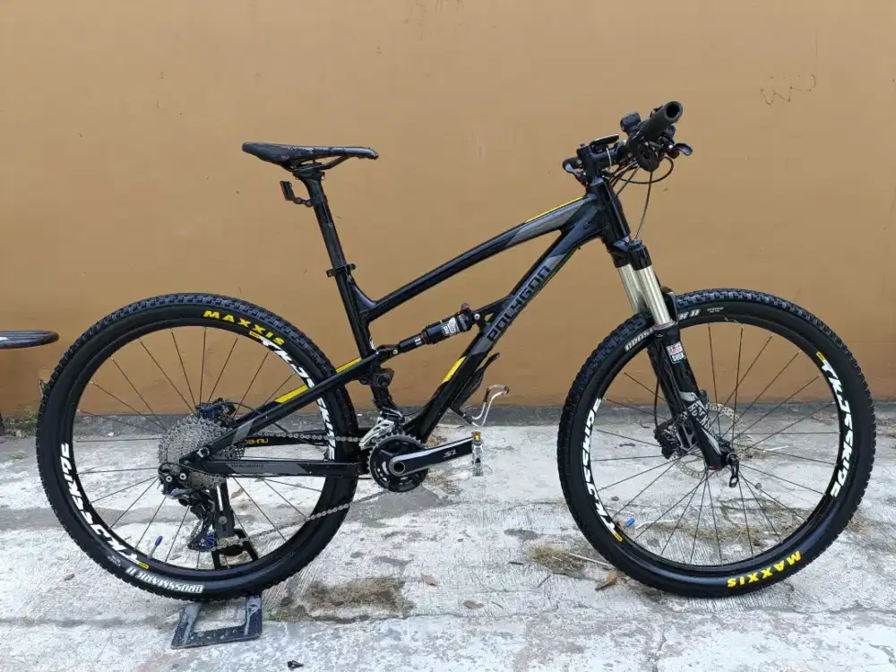DIJUAL SEPEDA POLYGON SISKIU D8 ( 27.5 ) SIZE M