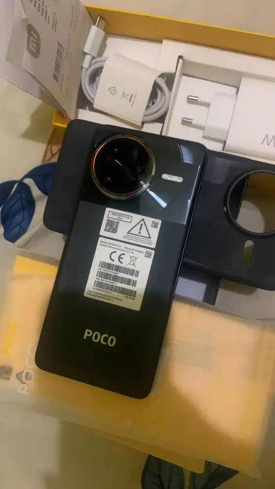 POCO F7 Ultra 12/256 (Buka Segel 1 Hari, BH 100%) dari iklan tayang