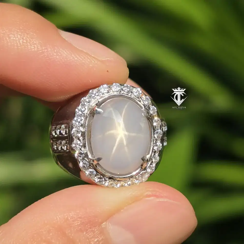 Batu Natural Milky Star Sapphire SriLanka No Heat 10.31 Ct CGL Memo
