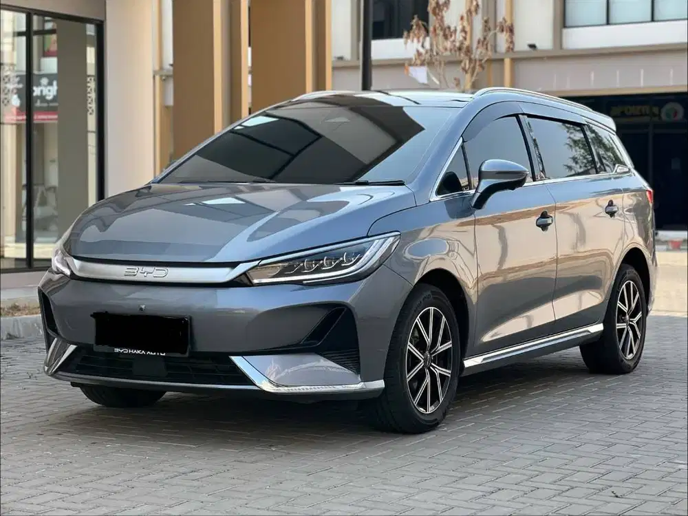 BYD M6 Superior 7 Seater AT 2024 Pajak Panjang Mulus Siap Pakai