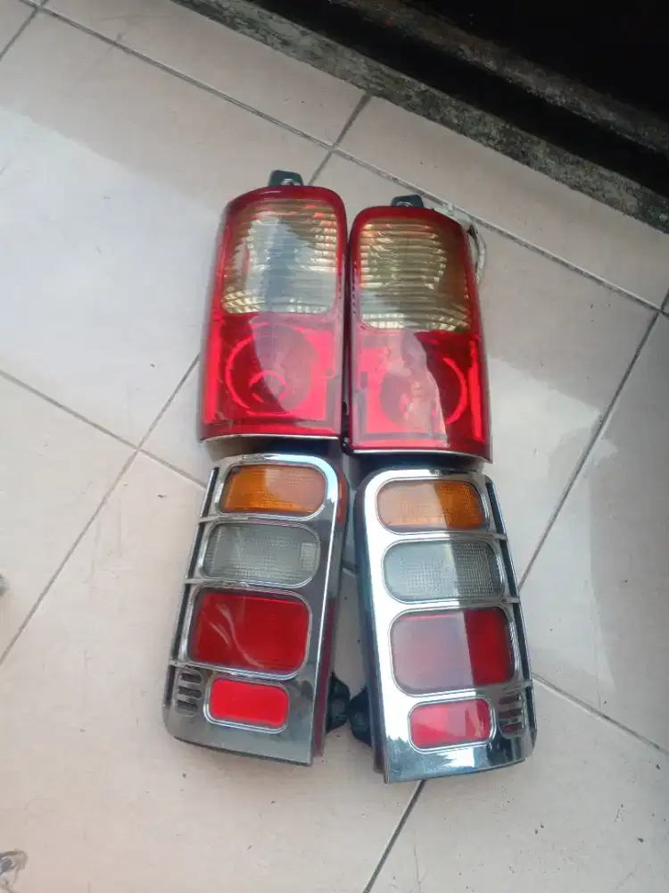 Jual lampu belakang Toyota kijang 1997-2003