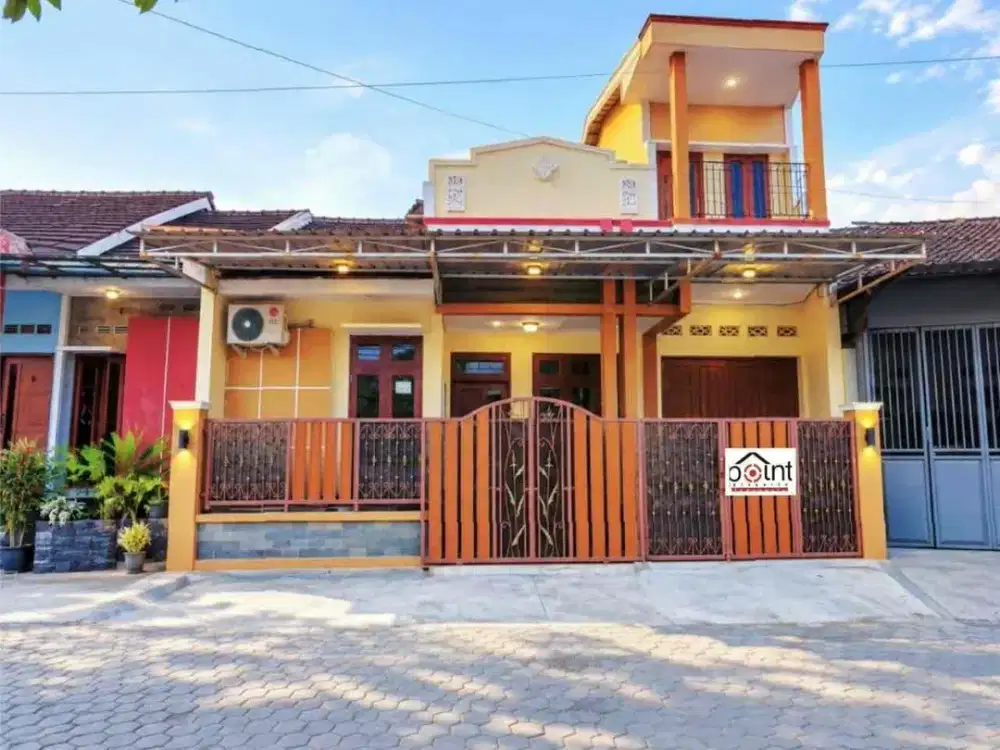 Rumah Bagus Dekat Taman Jayawijaya Mojosongo Solo