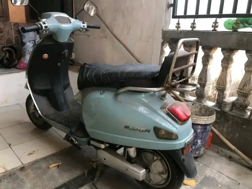 Uwinfly t3 vespa listrik