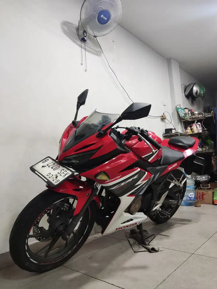 CBR 150R Facelift 2018 / 2019 Orisinil Mulus Plat Jakarta 150 R ABBA