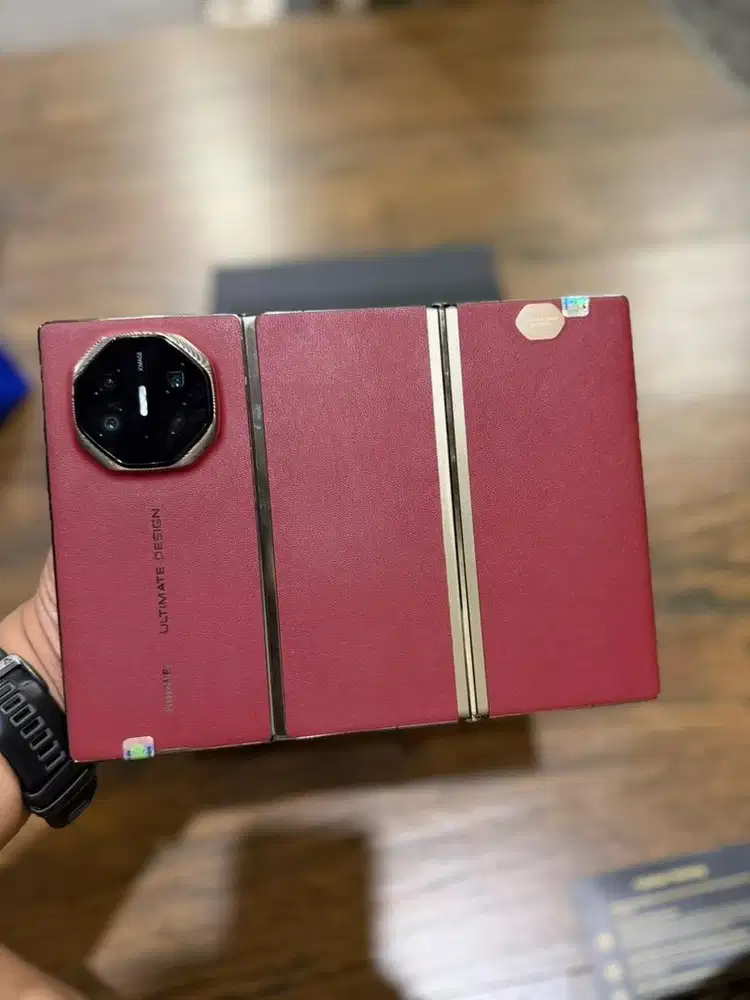 Huawei mate XT ultimate 16/1TB