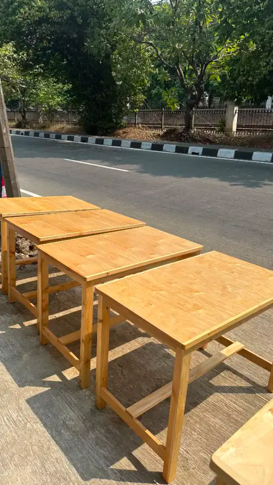 Meja Makan jatibelanda 100x60