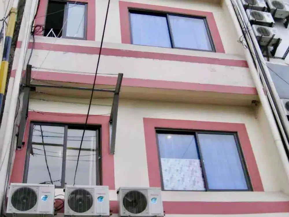 DiJual Cepat Kost Aktif 20 Kamar Jakarta | Income Rp32 Juta/Bulan | Rp3,9 M Nego