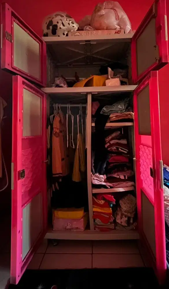 Lemari Anak plastik