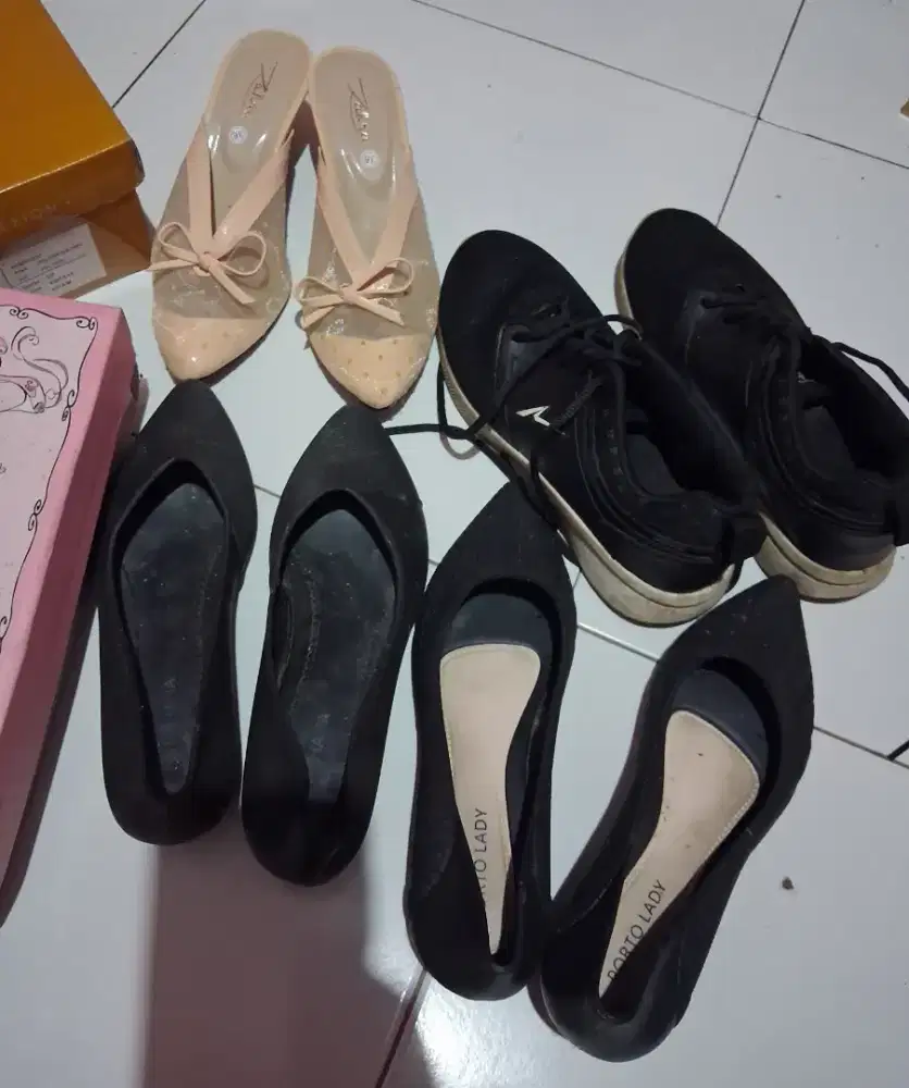 jual aja guys udah gak kepake, masih mulus kok cuman kotor aja
