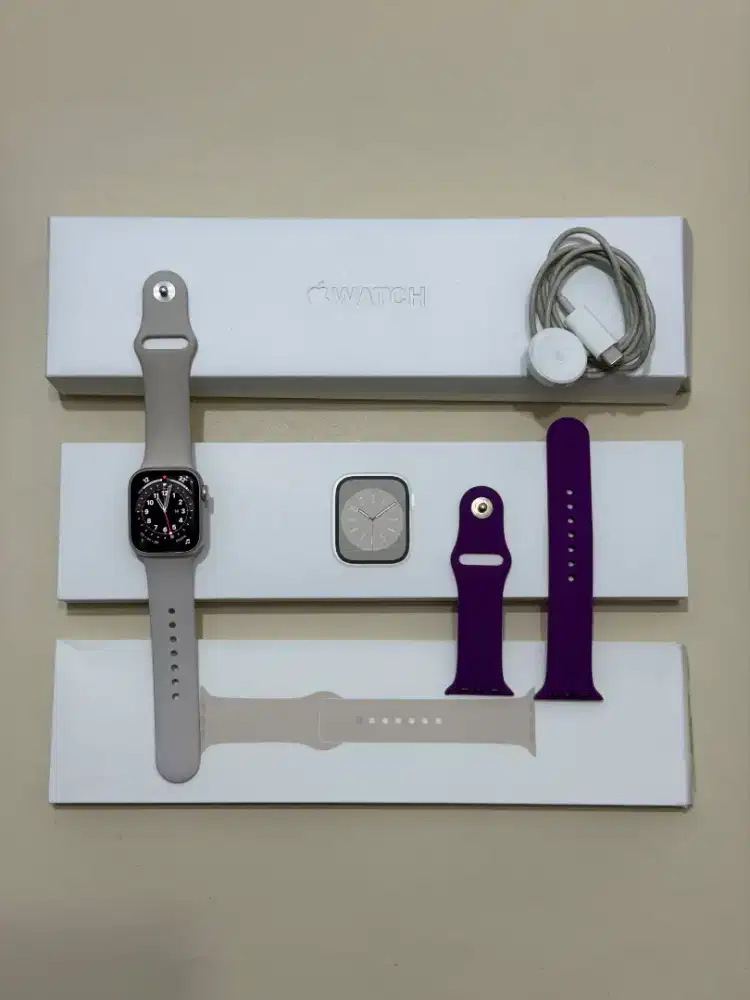 Apple Watch Series 8 41mm - Starlight - Resmi Indo