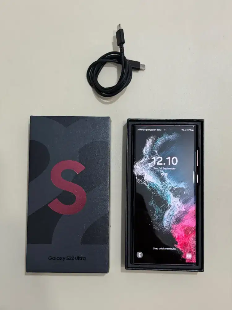 Samsung S22 Ultra 5G 12/256 - Like New - Resmi Indo