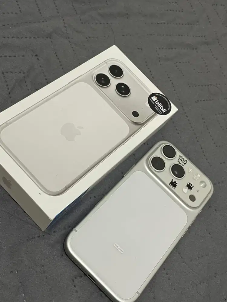 iphone 17 pro 256GB silver garansi panjang