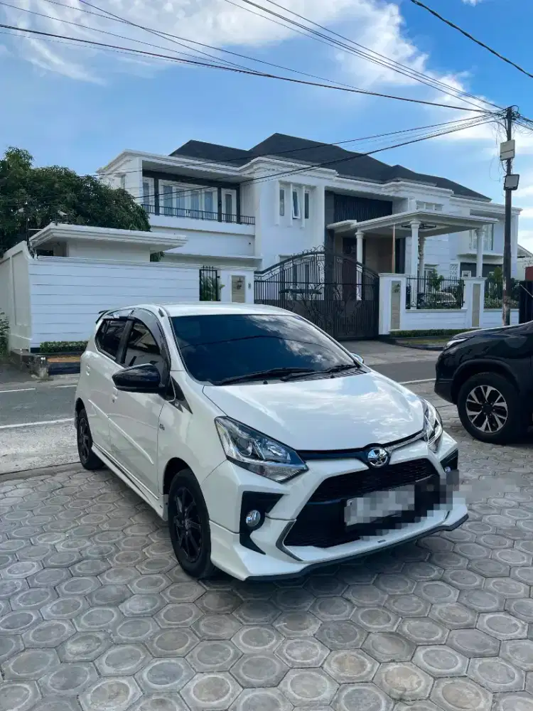 Toyota Agya GR trd tahun 2022 metic