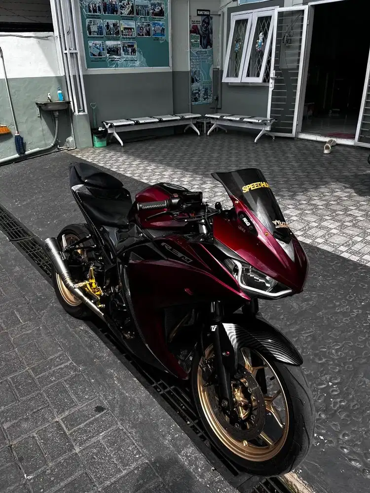 YZF R-25 budget mahasiswa