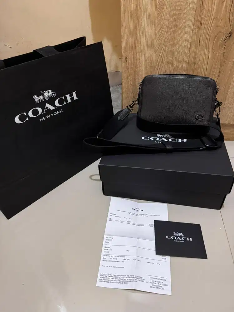 Coach Charter Crossbody black 19
