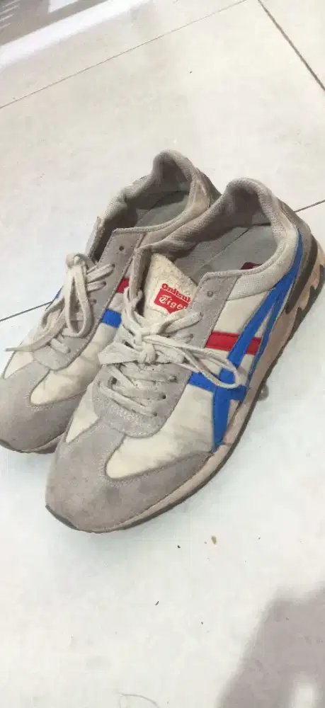 Sepatu onitsuka original