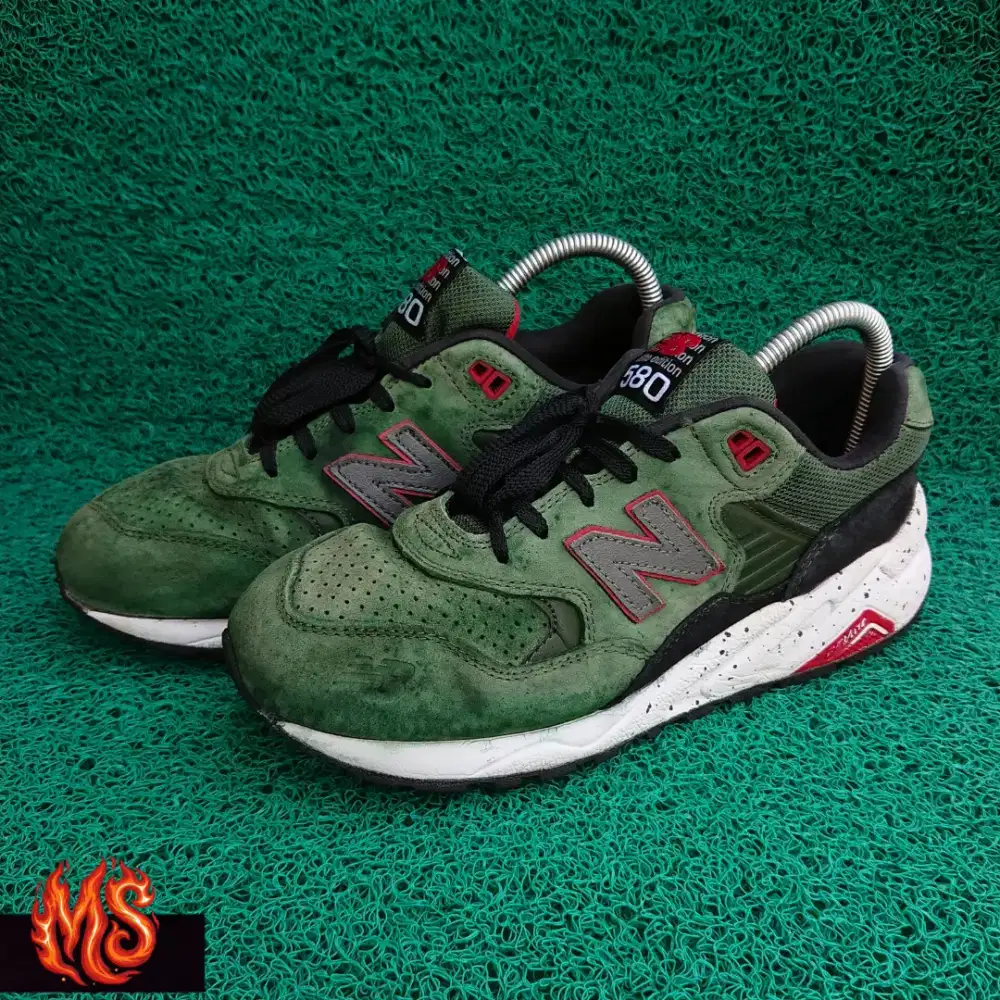 Sepatu NB MRT580BG