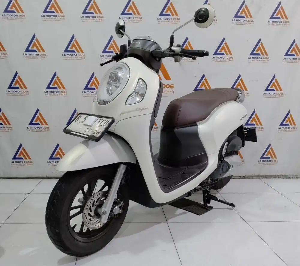 DP 900 RB SCOOPY PRESTIGE TH 2023 KTP DAERAH BISA/CASH/TT/CC/KREDIVO
