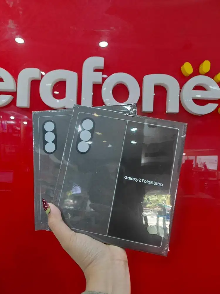 SAMSUNG GALAXY Z FOLD8
