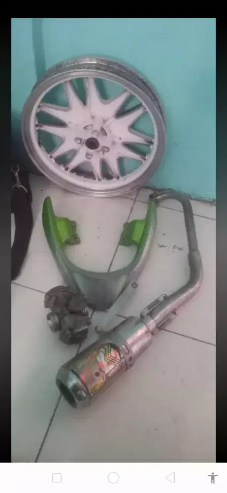 Velg knalpot karbu begel