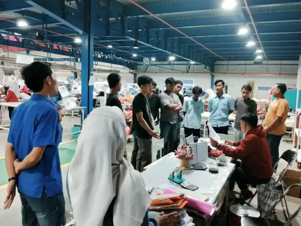 Sales Gaji Harian