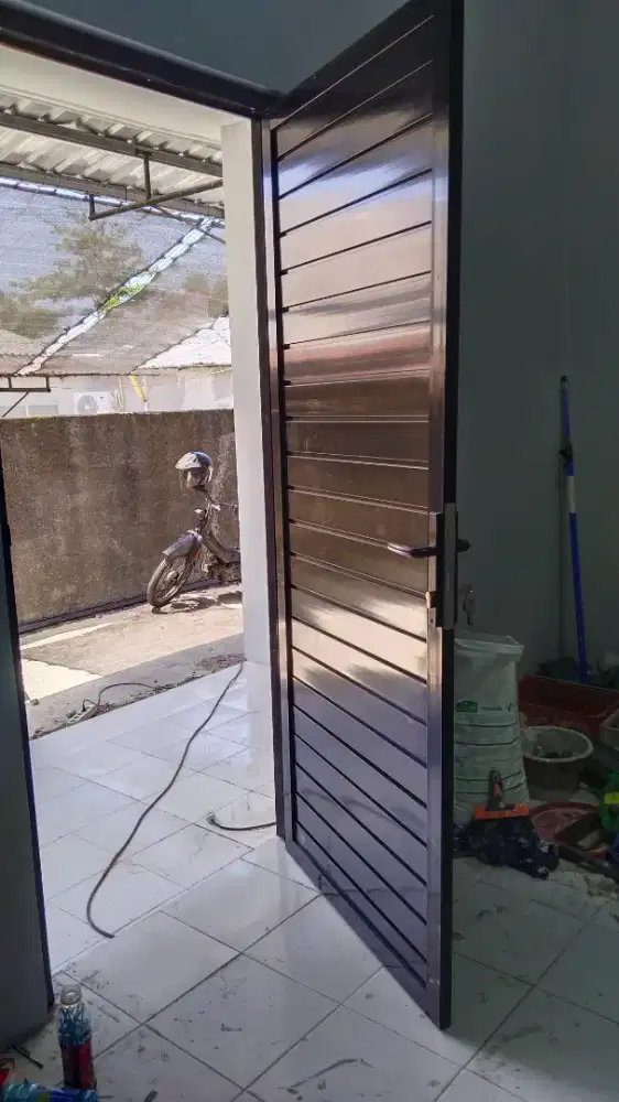 Kusen pintu jendela aluminium