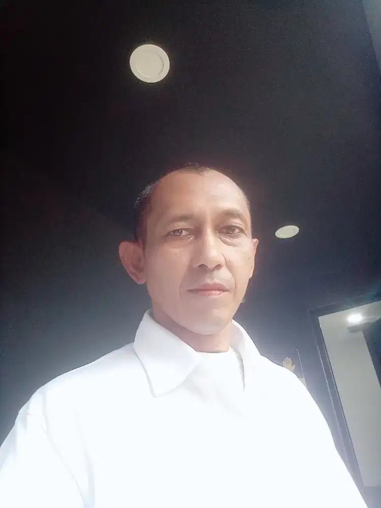 Sedang mencari pekerjaan sebagai driver pribadi atau perusahaan