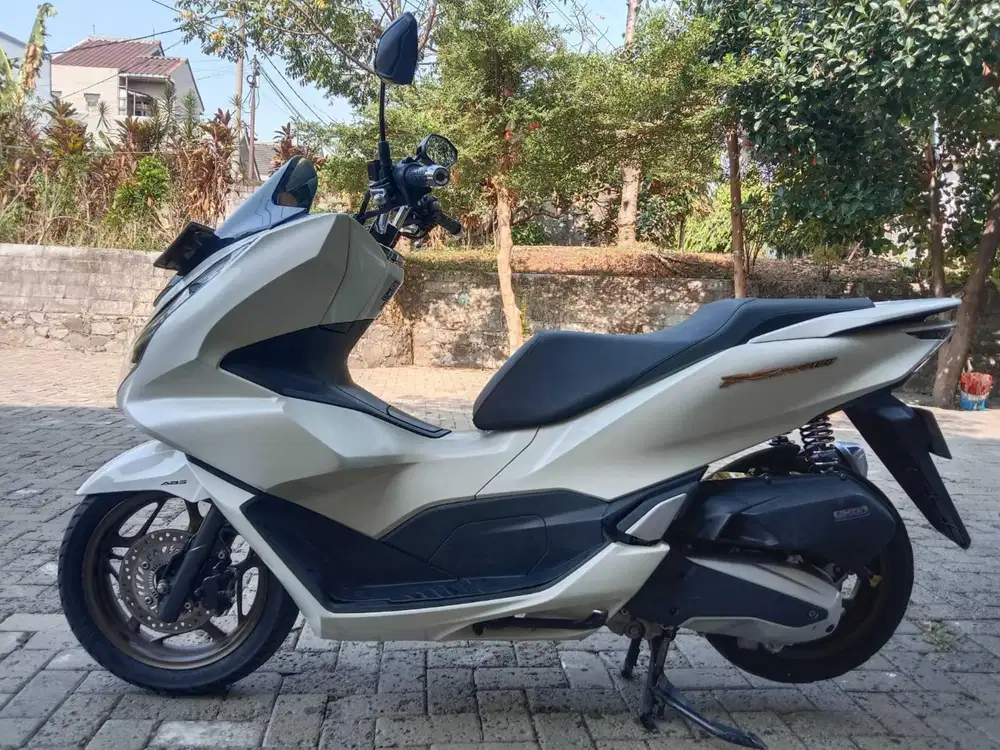 Honda PCX ABS th 2023 DP cukup 1 jt saja