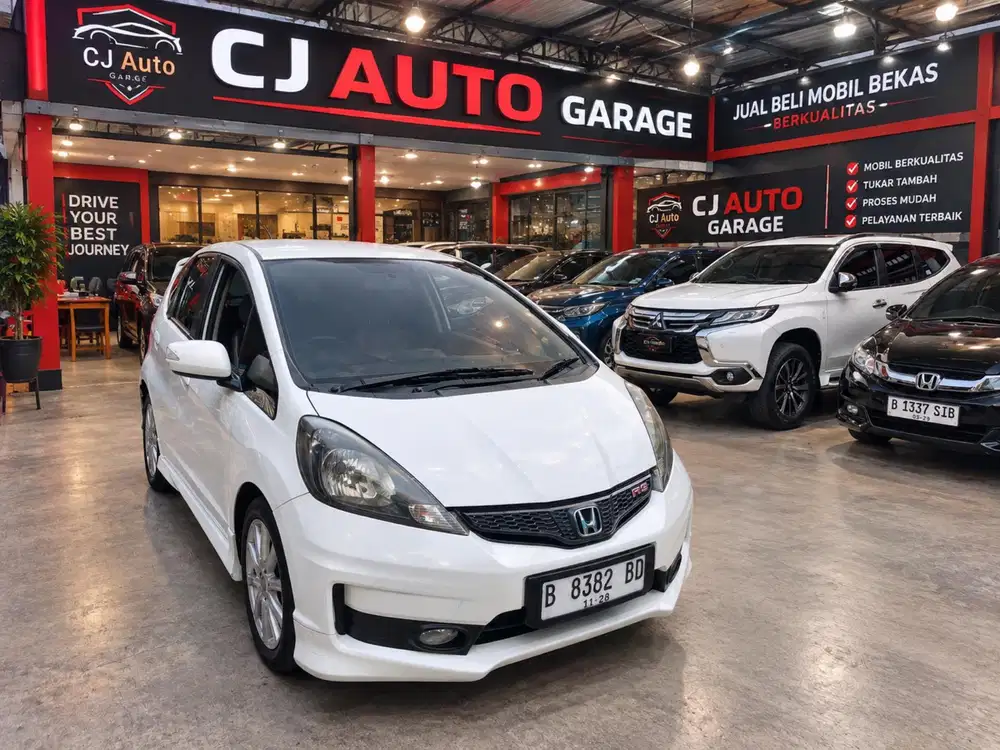 Jazz Rs 2013 Metik Putih