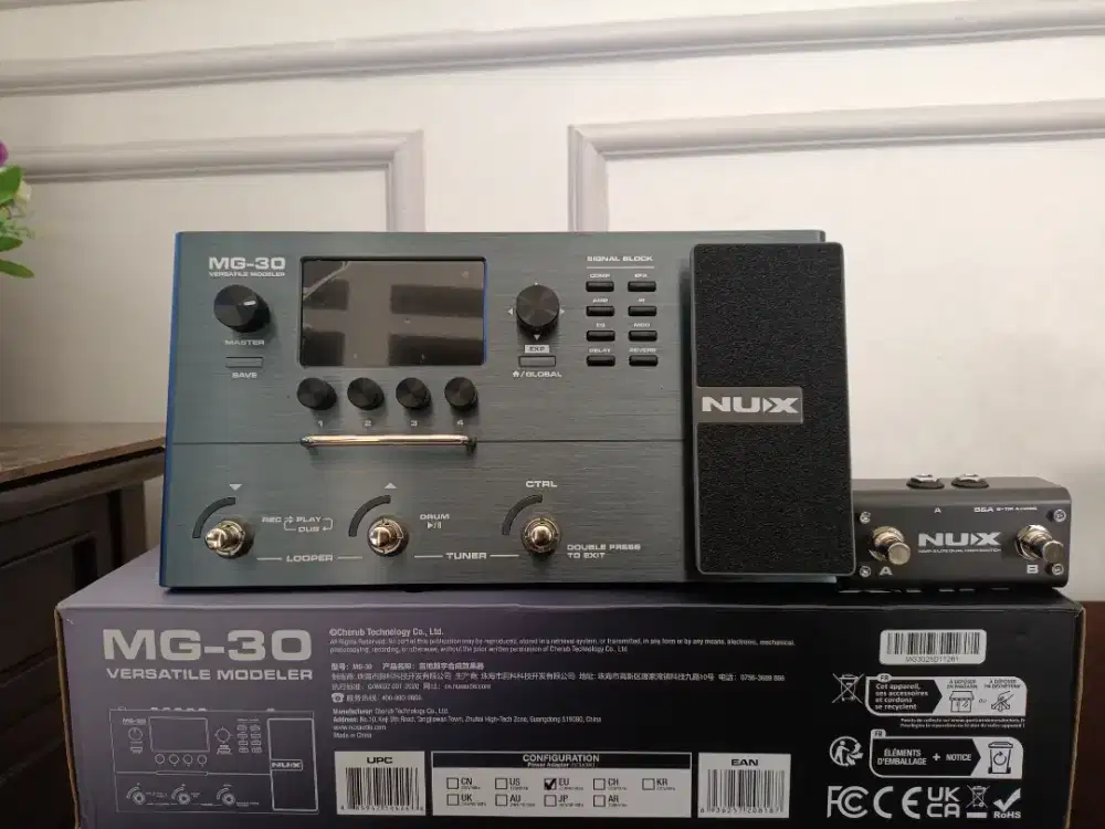 Nux Mg30 Multi-Effect Guitar