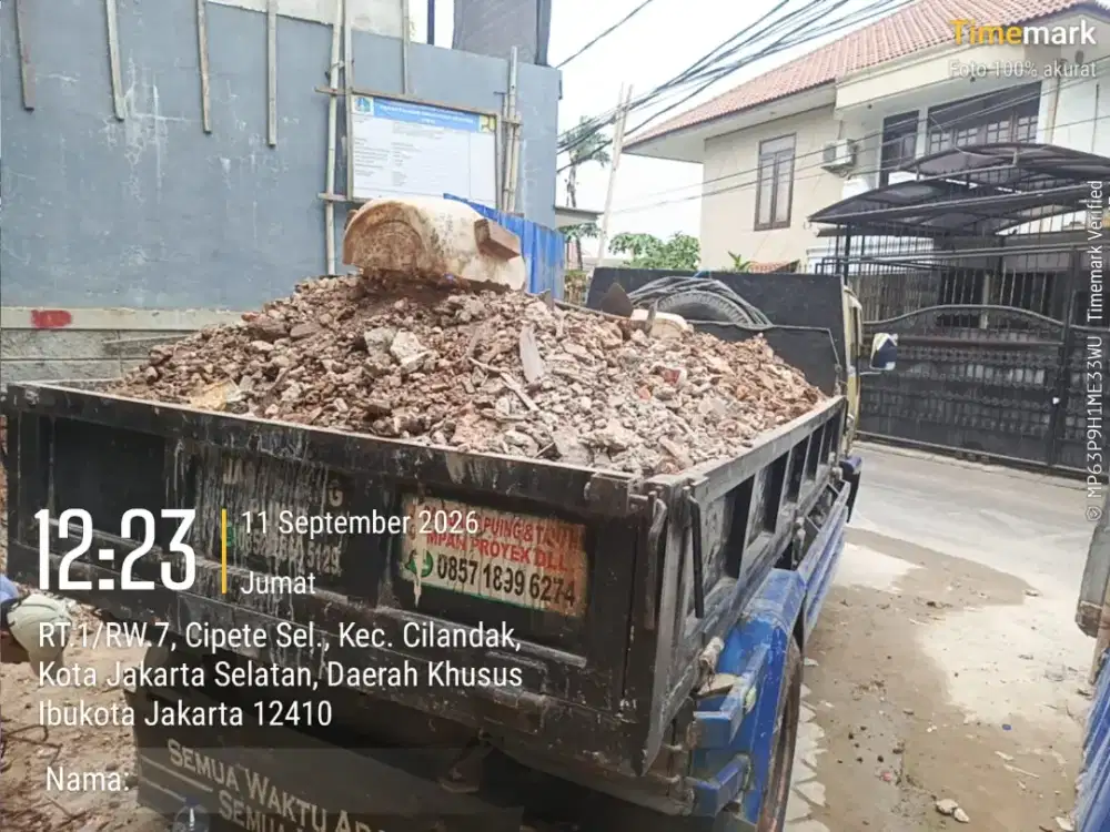 Jasa buang puing dan buang sampah