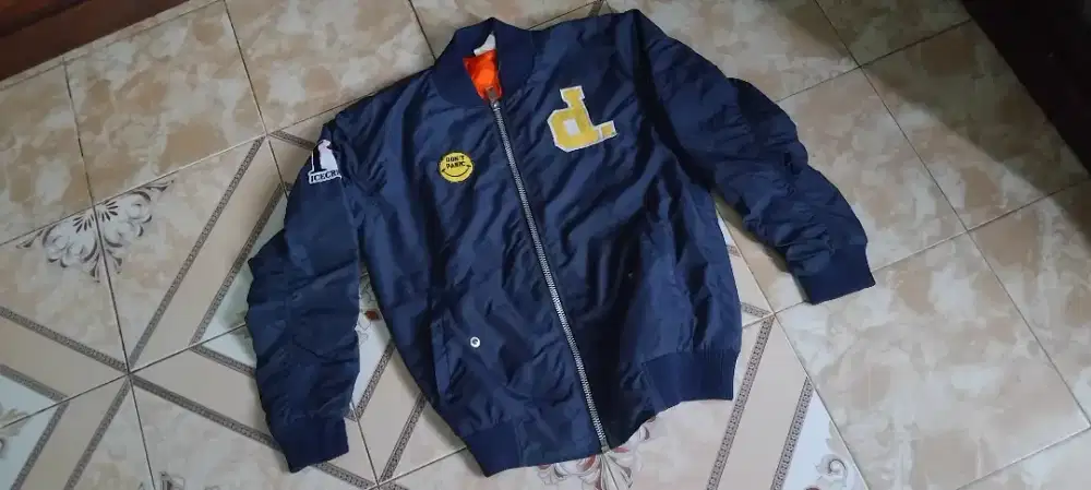 Jaket boomber smiley