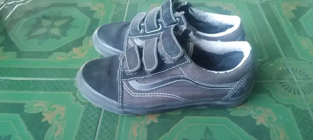 Sepatu Vans ori peloved