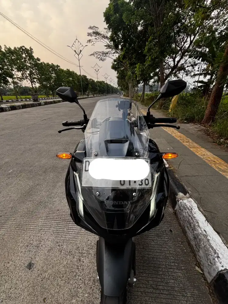 DIJUAL HONDA ADV 160 CBS 2024 KM LOW