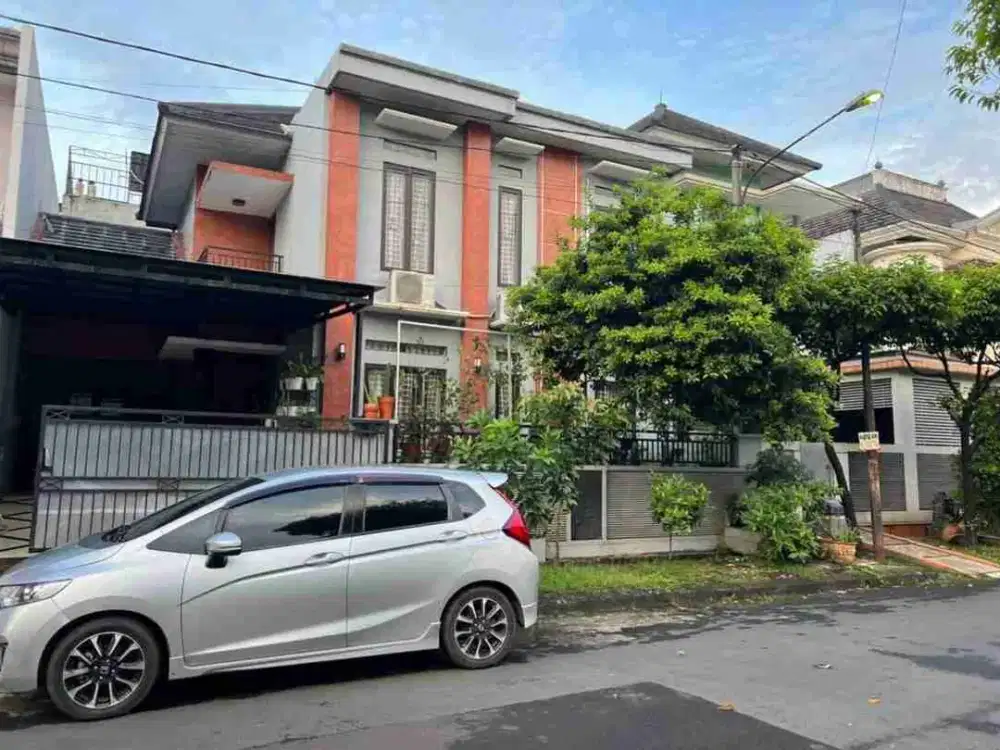 Dijual cepat rumah di kawasan komersial Kemang Pratama Bekasi Selatan